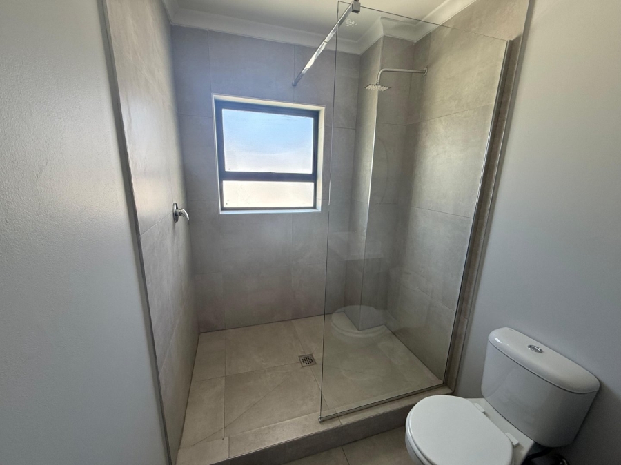 To Let 2 Bedroom Property for Rent in Parklands East Western Cape